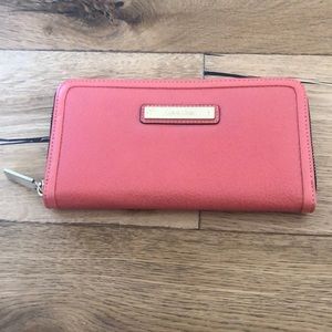 Calvin Klein Zip Wallet